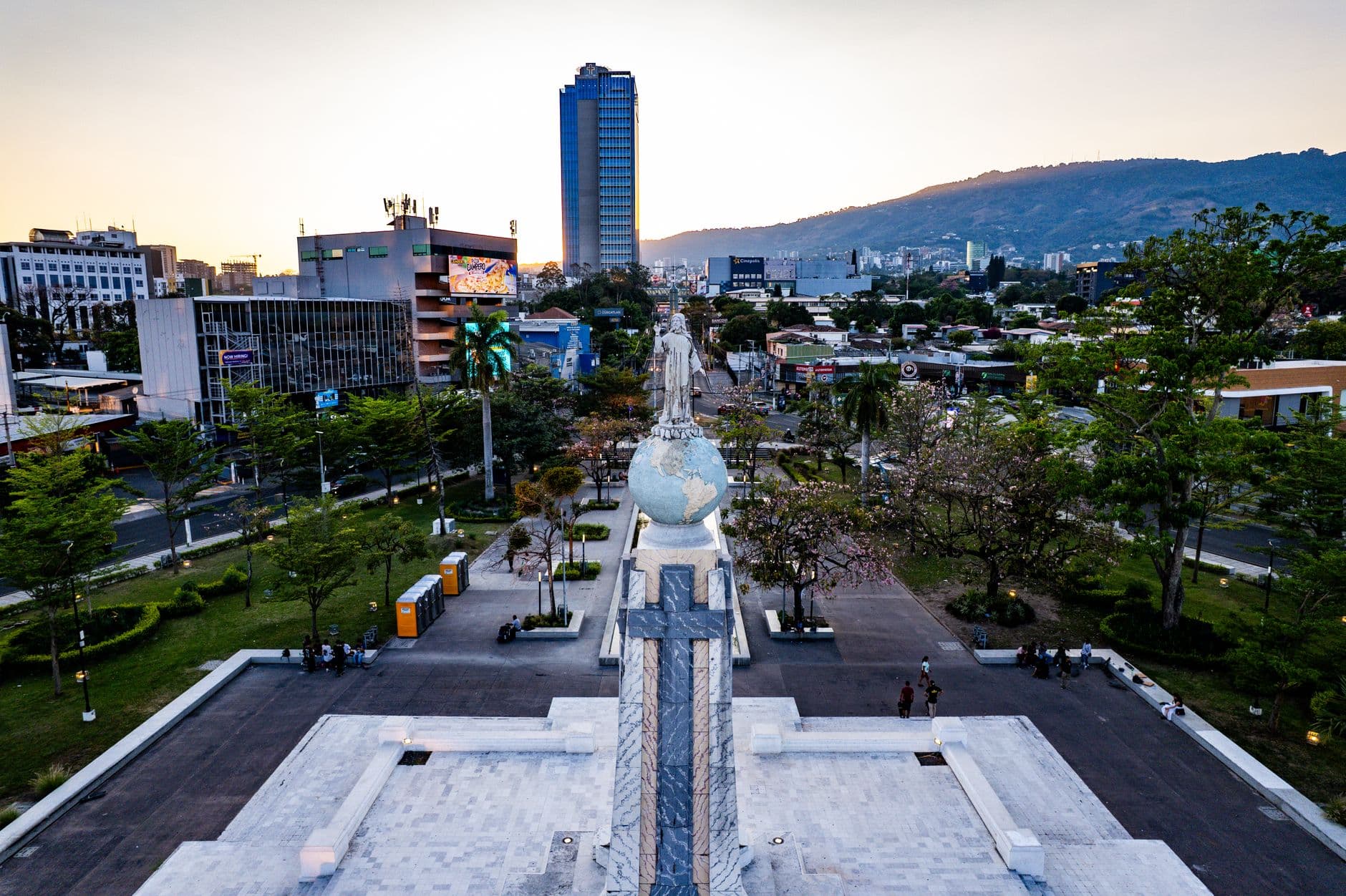 A 40 años del terremoto de 1986, El Salvador sigue honrando a 41 niñas que no sobrevivieron