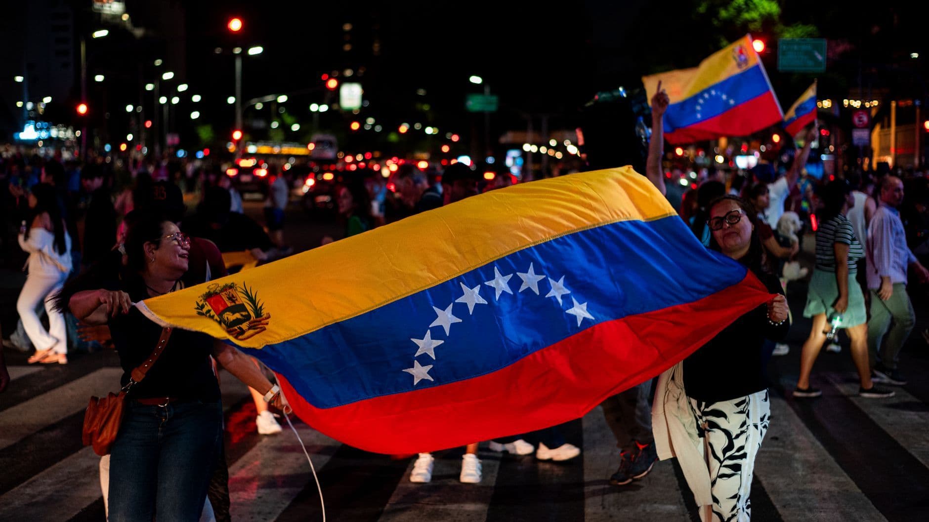 Advertencia de un politólogo: el acuerdo petrolero de EE.UU. con Venezuela podría avivar el populismo regional