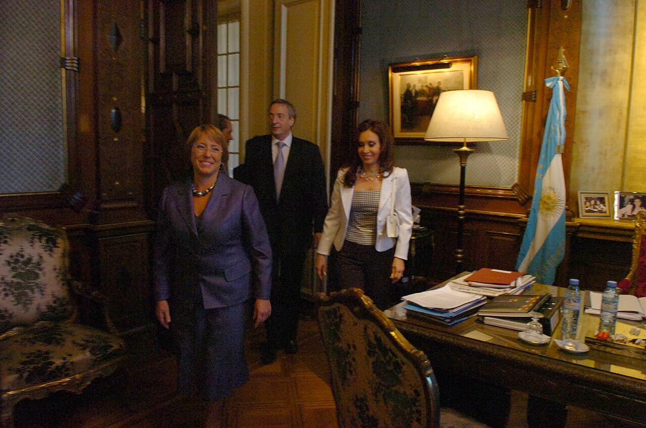 Bachelet abandona la carrera por la Secretaría General de la ONU tras perder respaldo de Chile