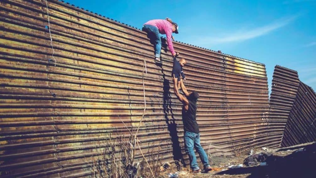 Cayó un 25% la entrada de ilegales a EE.UU, tras el anuncio de medidas migratorias de Biden