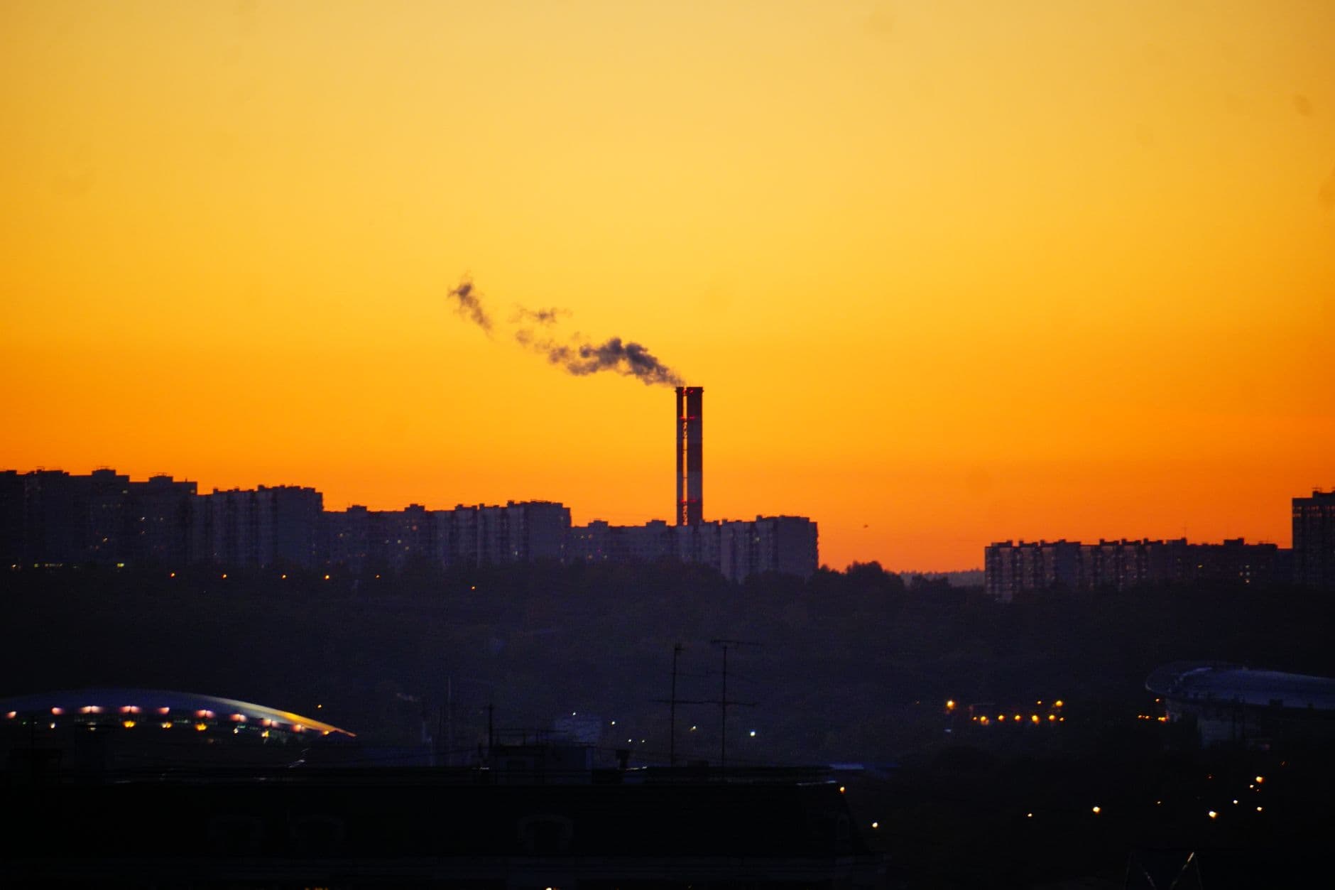 Chile concentra casi todas las ciudades con peor aire de Sudamérica, según IQAir