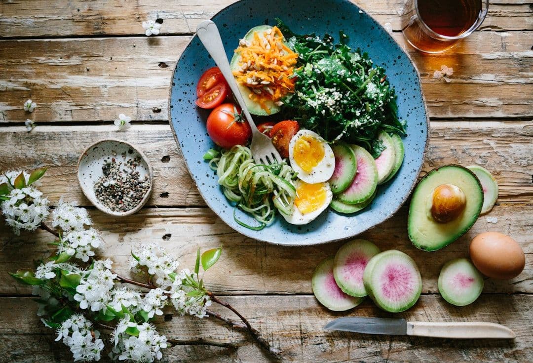 Cinco señales del cuerpo que podrían indicar falta de proteína en tu dieta