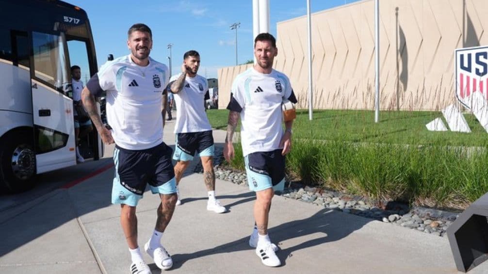 Con Messi a la cabeza, Argentina inició la preparación para defender el título mundial