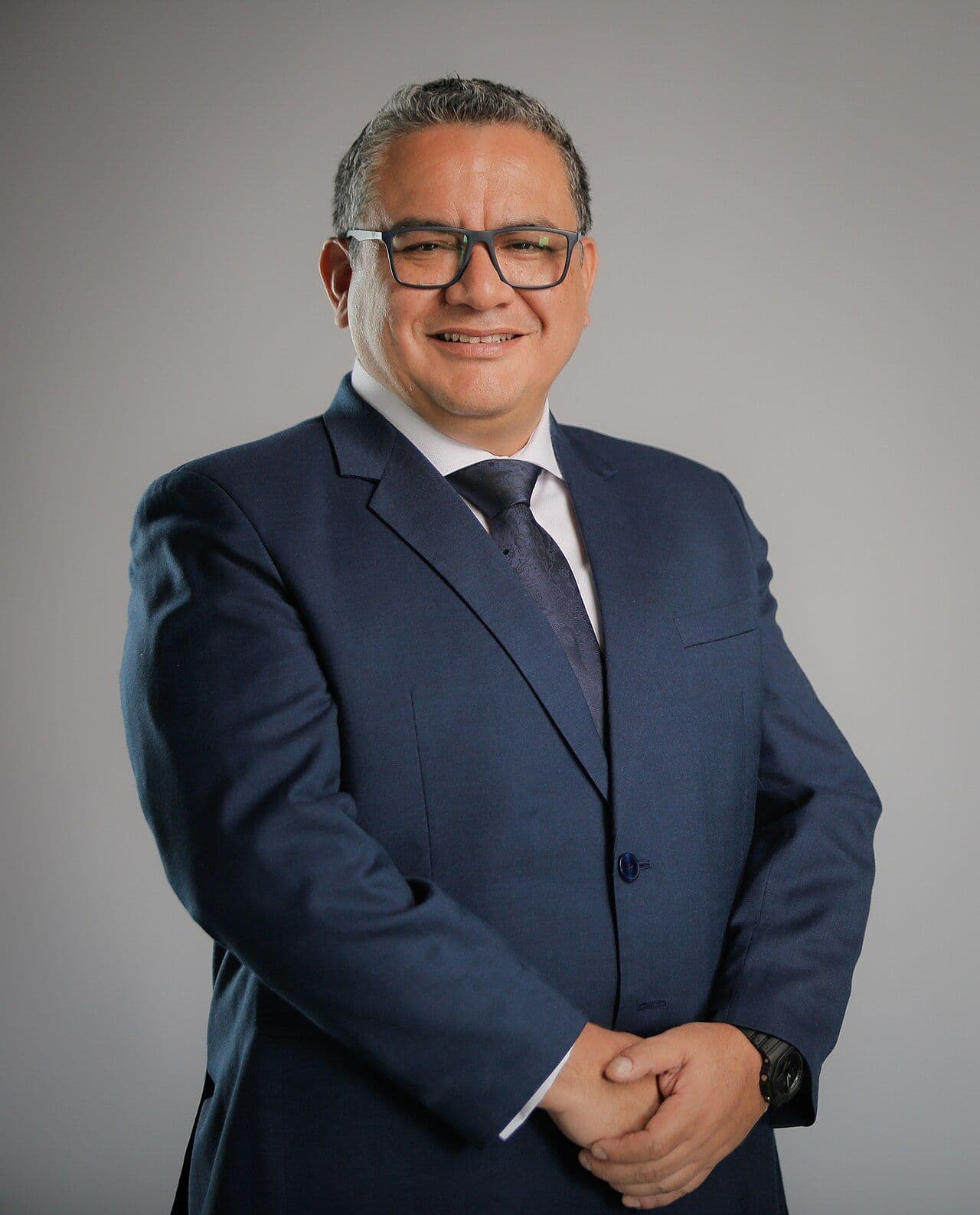 Contraloría de Perú abre investigación por el ingreso de Santiváñez al Ministerio del Interior