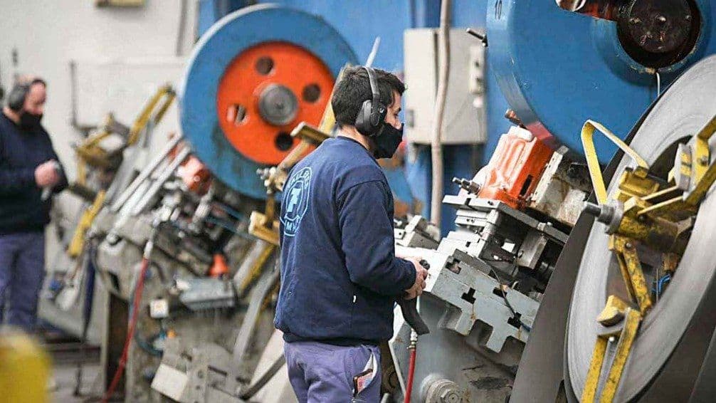 Economía de Argentina creció 2,3% en el primer trimestre de 2026 impulsada por exportaciones, minería y agro