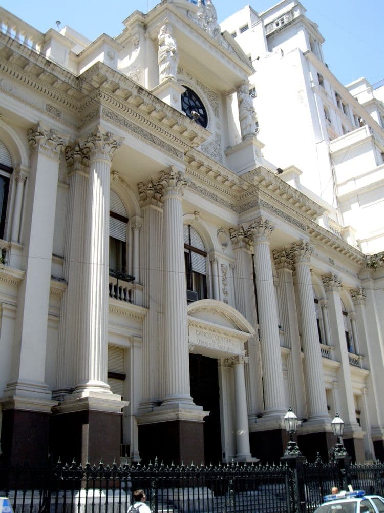 El Banco Central argentino interrumpió su racha compradora de dólares tras casi un mes de intervenciones sostenidas
