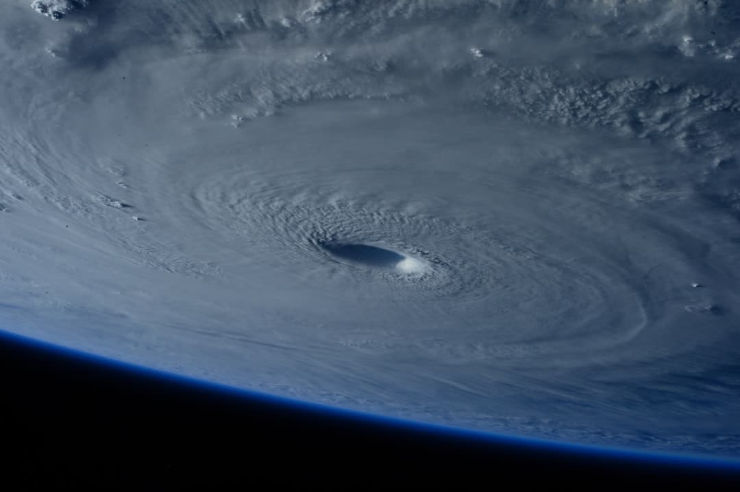 El huracán Rachel escala a categoría 2 y obliga a México a activar alertas en cinco estados