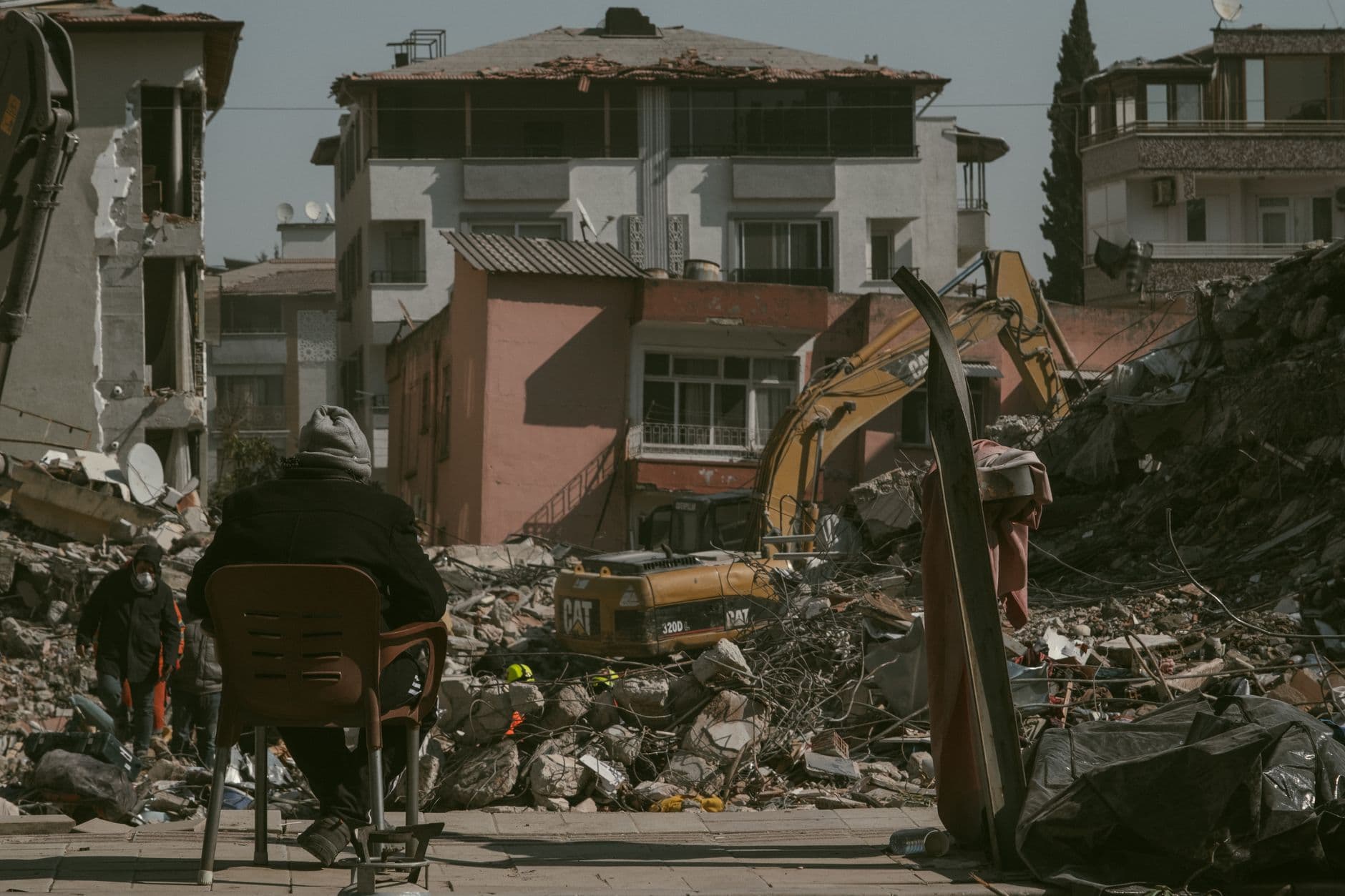 España acelera la ayuda de emergencia para los municipios granadinos golpeados por el enjambre sísmico