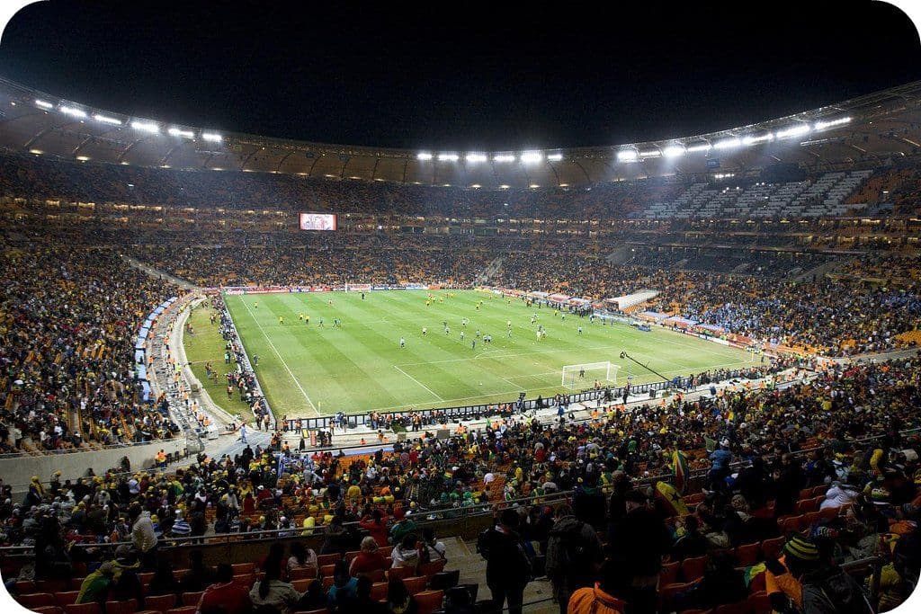 Fútbol argentino y europeo en escena: la agenda completa de este domingo