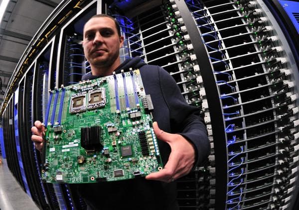 Gigantes tecnológicos amenazan con demandar a España por la nueva ley de centros de datos