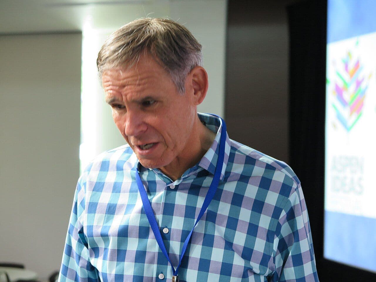 Inteligencia artificial: cómo predecir enfermedades años antes de que aparezcan, según Eric Topol