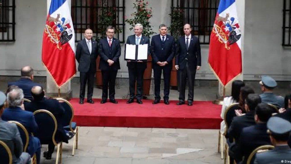 Kast impulsa una reforma constitucional para combatir el crimen organizado en Chile