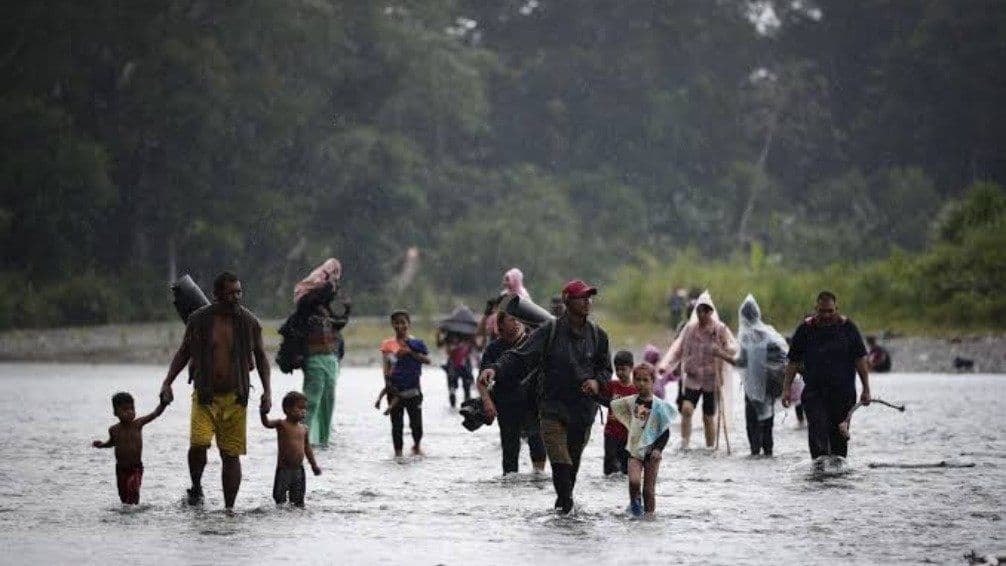 La migración irregular desde El Salvador cayó hasta un 93,8% en 2026 y marca el mayor descenso de Centroamérica