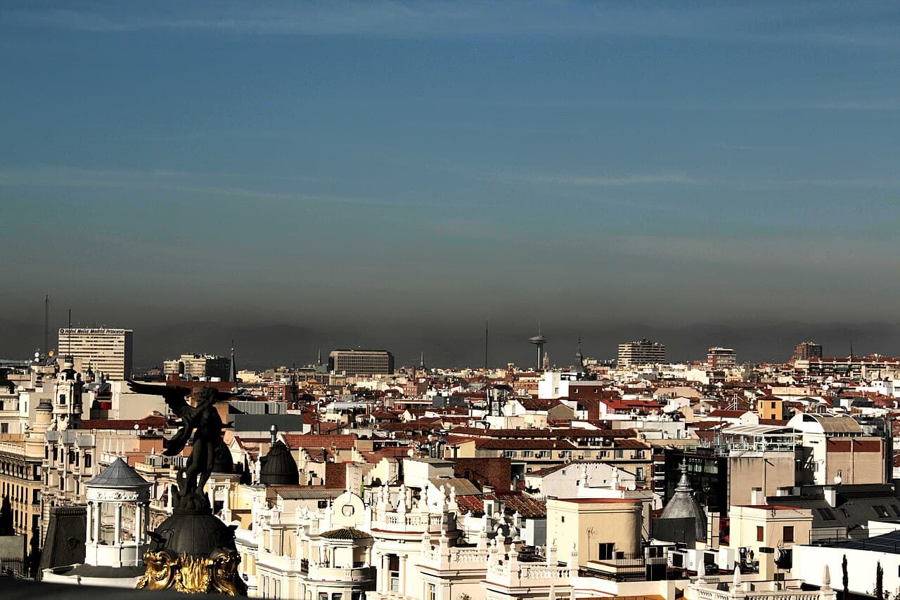 La UE prepara una moratoria a su ley antimetano ante la tensión energética por Ormuz