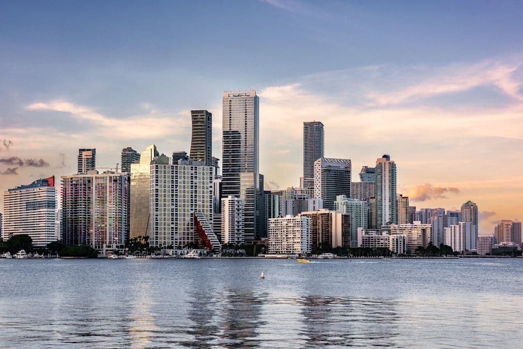 Miami supera a Nueva York y se consolida como una de las ciudades más caras de Estados Unidos