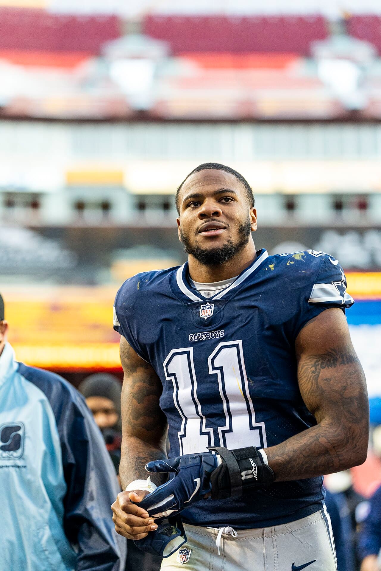 Micah Parsons responsabiliza a Jayden Daniels por el posible despido del entrenador de los Commanders
