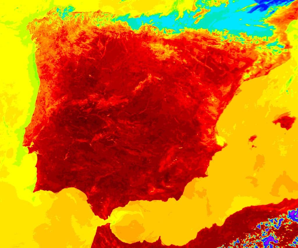 Ola de calor golpea España: alertas amarillas en Extremadura, el norte peninsular y Canarias con marcas de hasta 38 grados