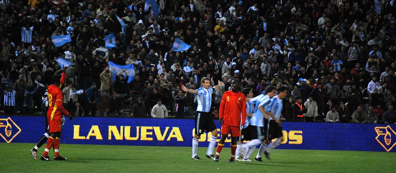 Palermo celebró el paso de Guillermo por Vélez y le dedicó unas palabras a Messi