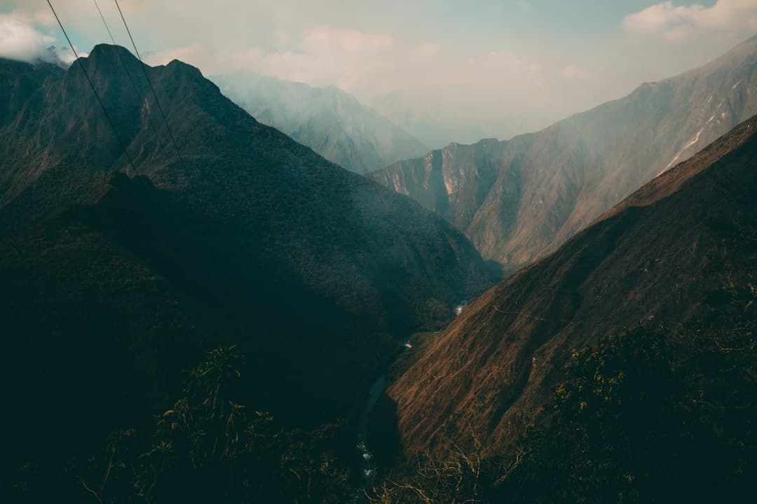 Perú declara alerta roja en nueve regiones por riesgo extremo de incendios forestales