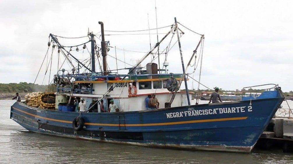Pescadores de Ecuador demandarán a Estados Unidos por presunto ataque con drones en el Pacífico