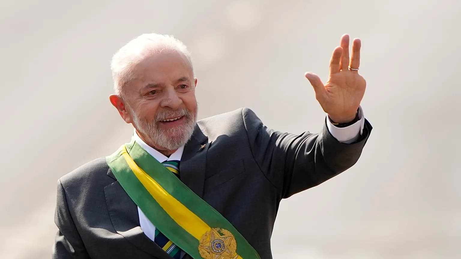 Lula prohíbe las apuestas online en Brasil a días de las elecciones