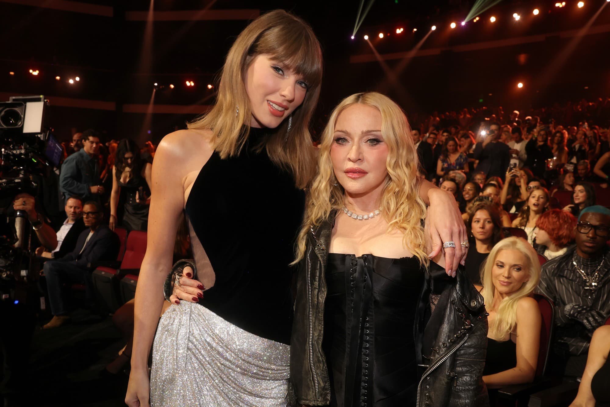 Ganadores de los VMAs 2026: Madonna arrasa, Taylor Swift hace historia y Bad Bunny se queda con Mejor Latino